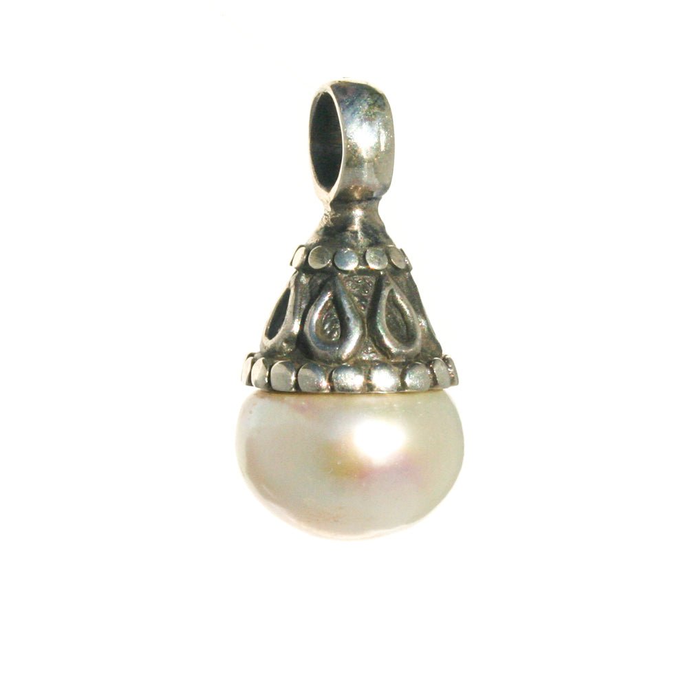 Boho Pearl Pendant in 925 sterling silver featuring a genuine freshwater pearl