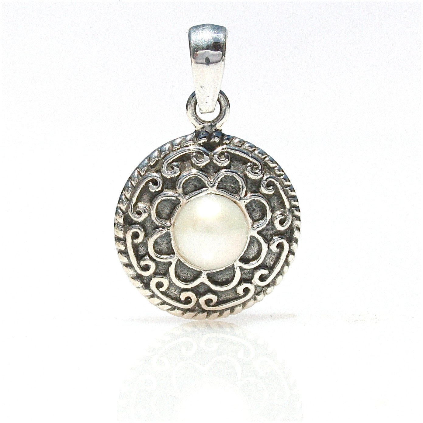 CHINATOWN LADIES OXIDE STERLING SILVER & PEARL PENDANT