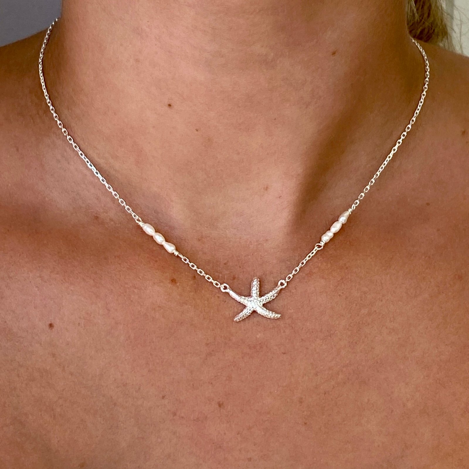 sterling silver dainty starfish necklace